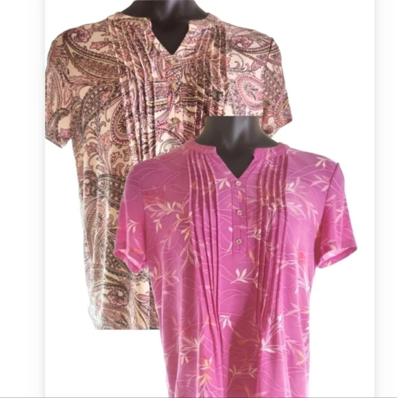 2 Blouse Bundle NWT 😍 - Picture 1 of 13